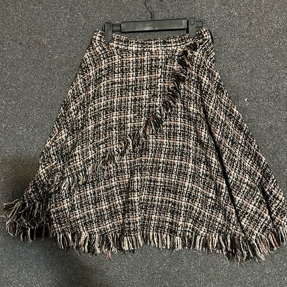 Third by cee fringe tweed skirt size 4.